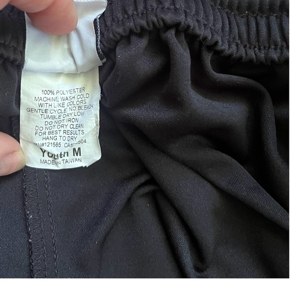 High Five casual black athletic shorts Youth M pull on elastic waist sidestripes - Picture 5 of 8